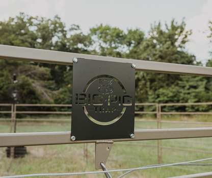 Big Pig Trap logo on a Panel Trap to catch larger wild hog sounders. 